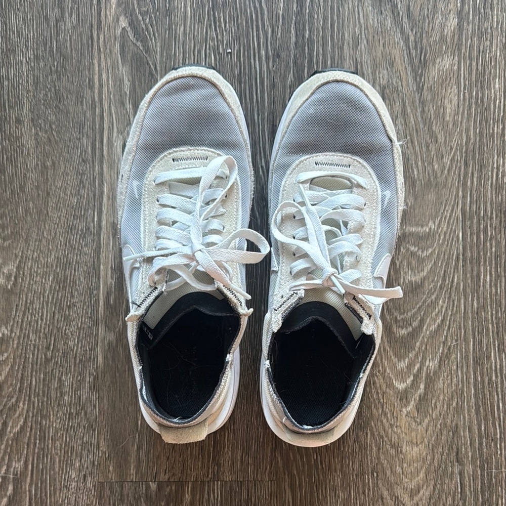 Men's White and Light Gray Casual Mesh Sneakers